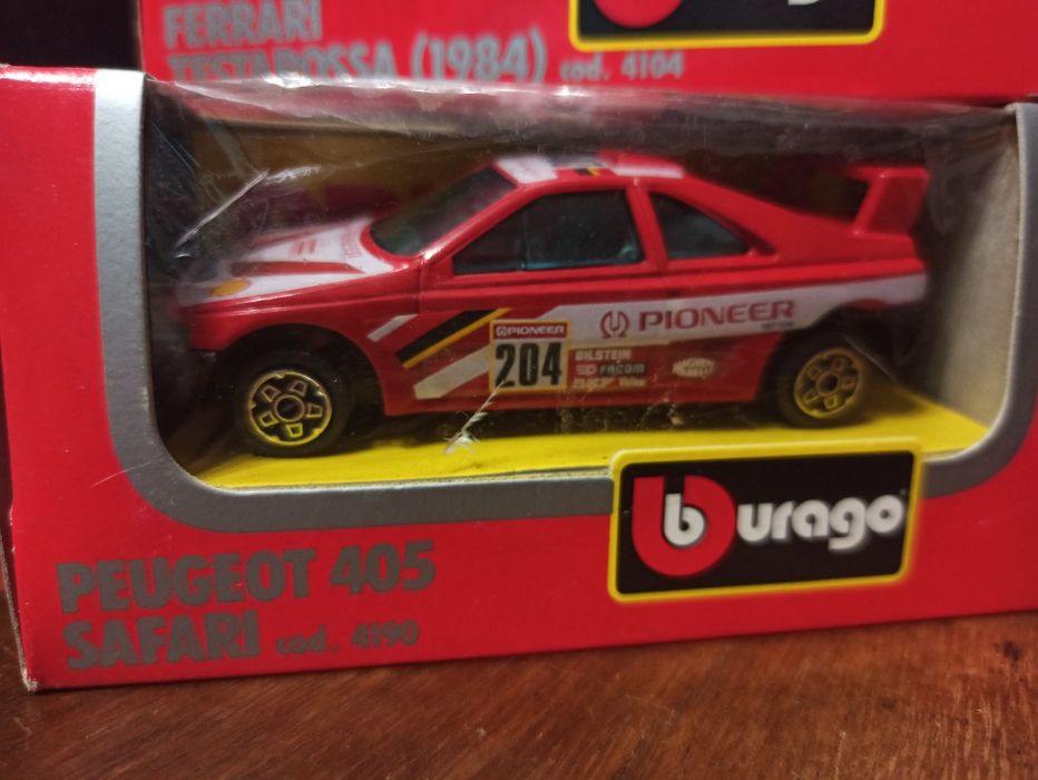 Burago 1:43 metal
