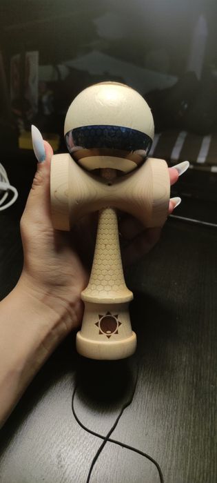 Kendama sol pro model v2 Kris Bosch