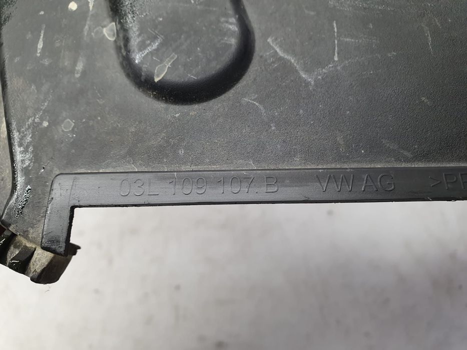 Capac distributie 03L109107b Audi A1 8X [2010 - 2014]