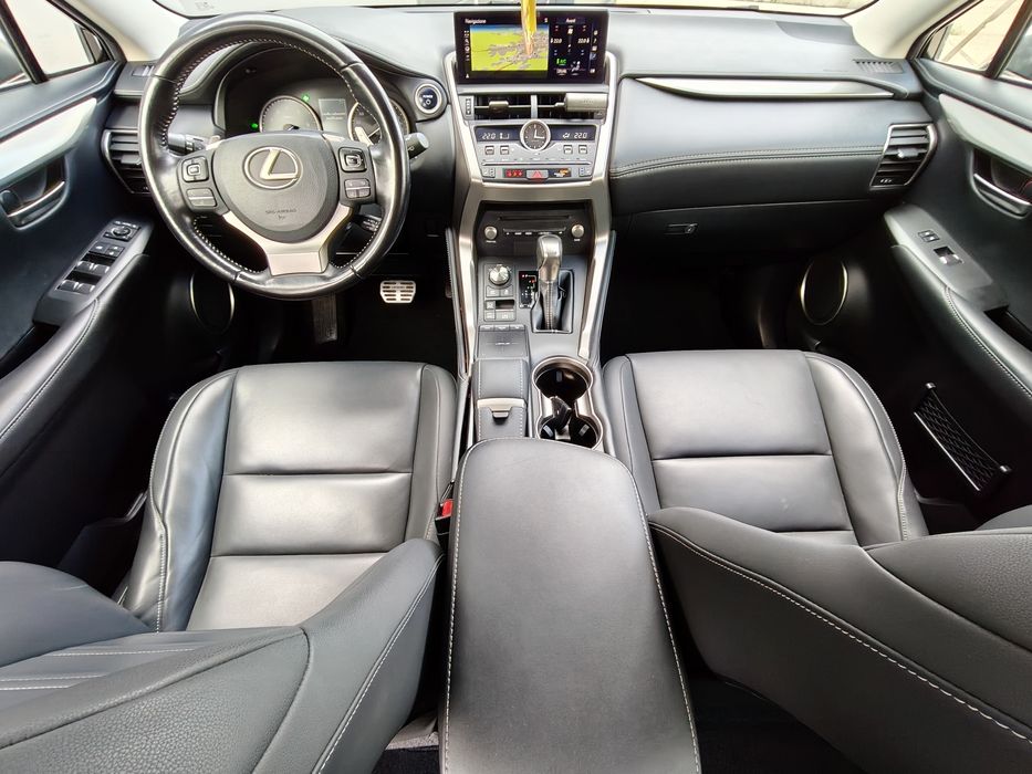 LEXUS NX300h 2,5 Hybrid 4×4 Automatic 2020//Superbă