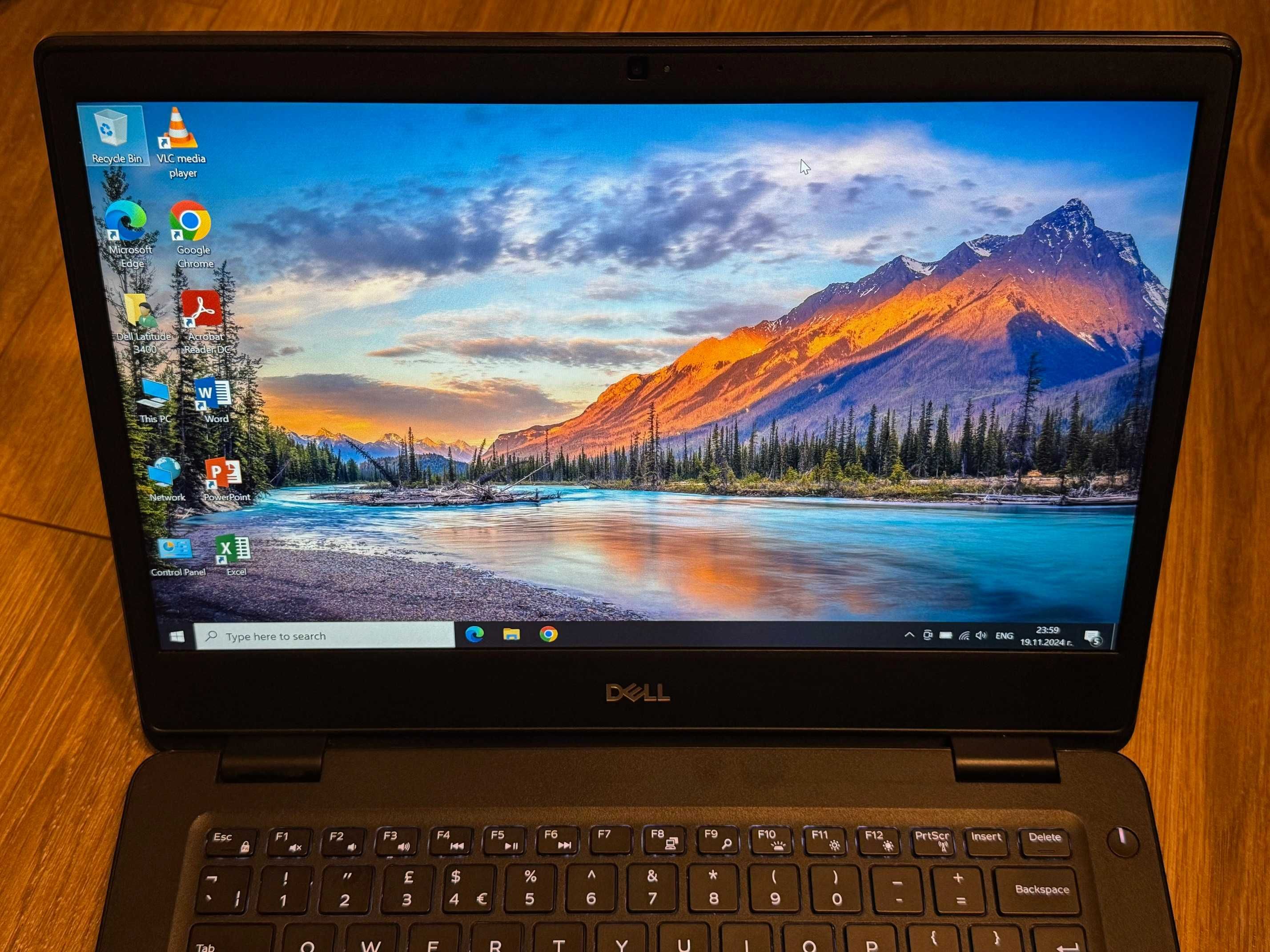 Dell latitude 3400 отличен I5/8RAM/256SSD