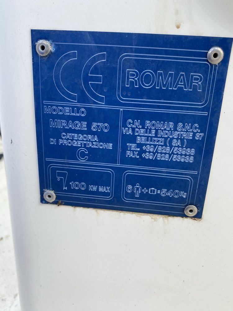 Лодка OPen Romar