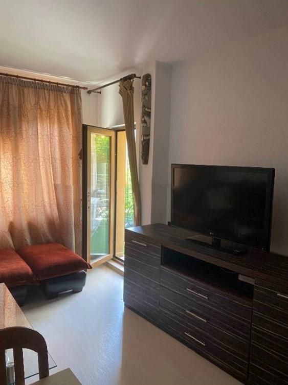 Дава се под наем Двустаен апартамент в София, Витоша - 56 кв.м за 700 € - Снимка #2