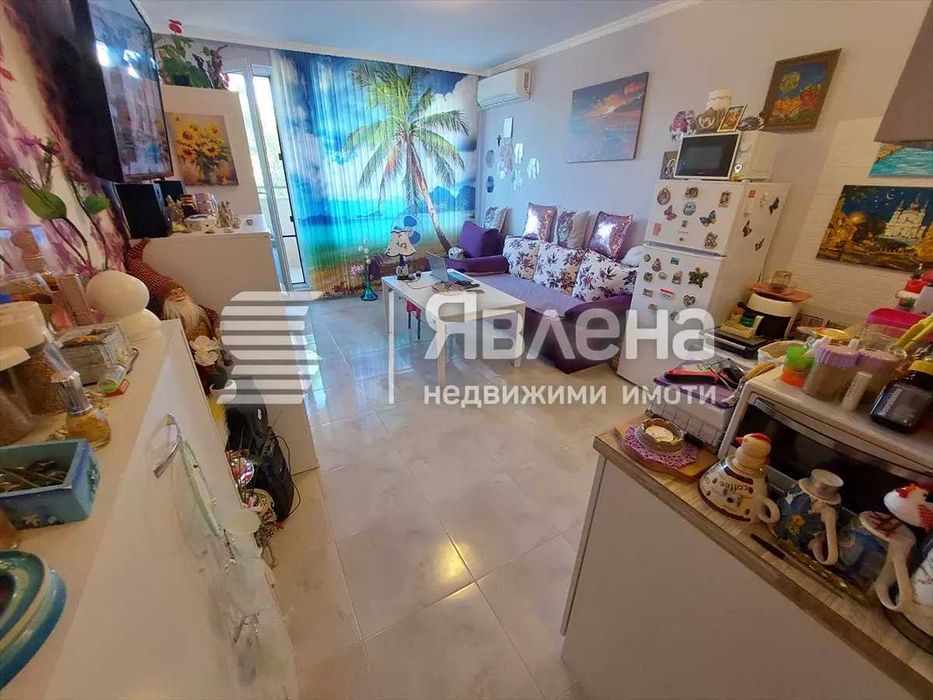 Продава се Едностаен апартамент в София, Център - 36 кв.м за 1806 €/кв.м - Снимка #2
