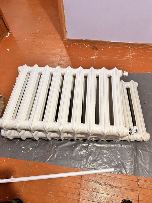 Батарея чугунная