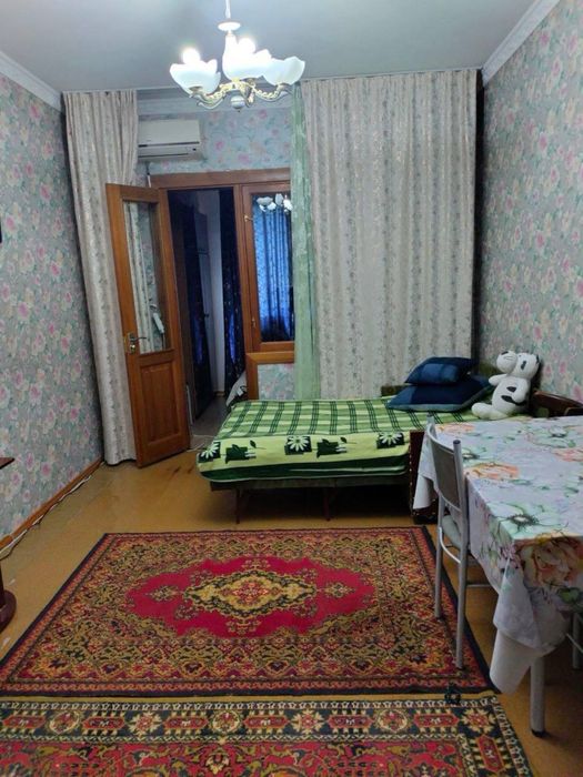 Продается 2-комнатная квартира, массив Куйлюк-5, ориентир Базарчик