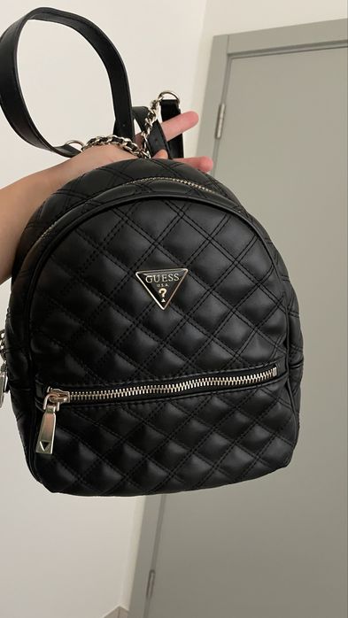 Рюкзак Guess (в идеальном состоянии). Оригинал с Америки!