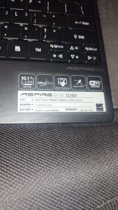 Laptop Acer aspire one d260