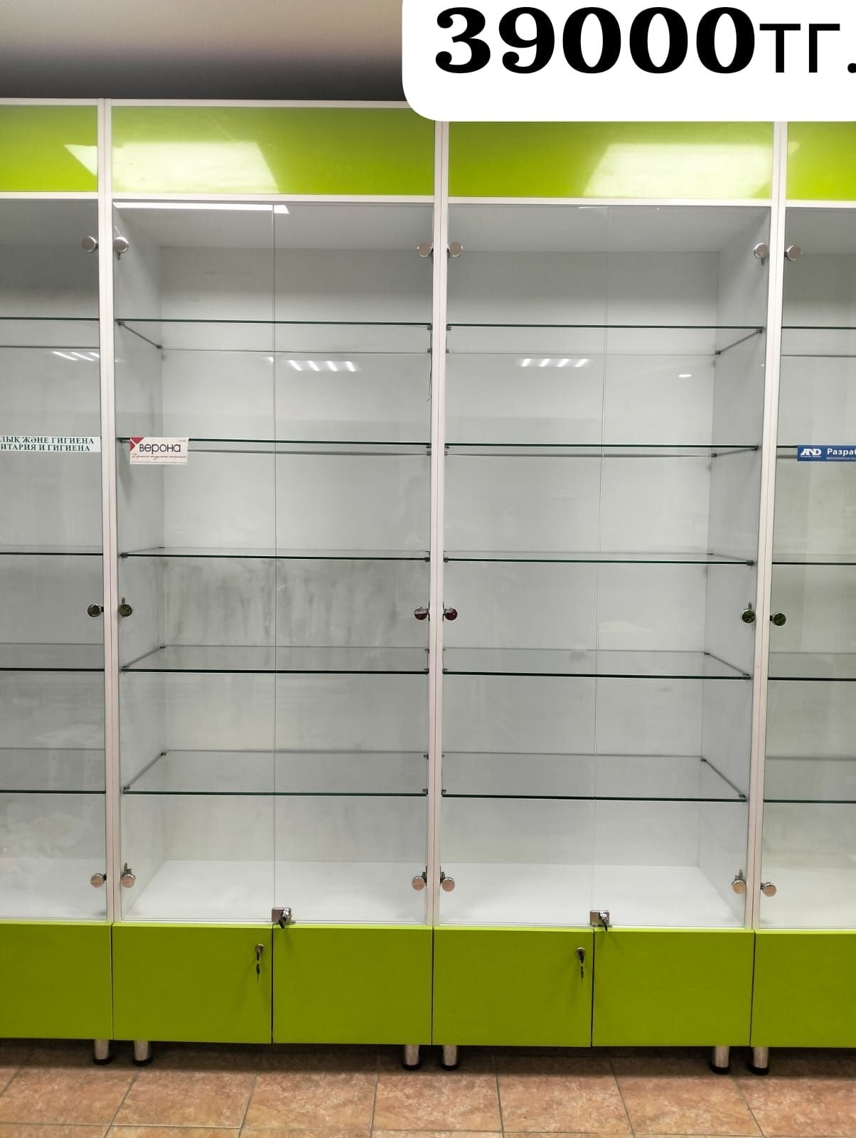 Продам универсальные шкафы,  отличного качества