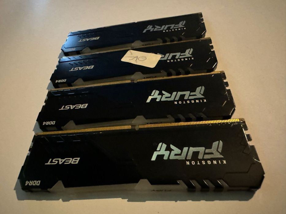 Kingston FURY Beast RGB DDR4 3600 MHz – 32GB (4×8GB) – impecabile