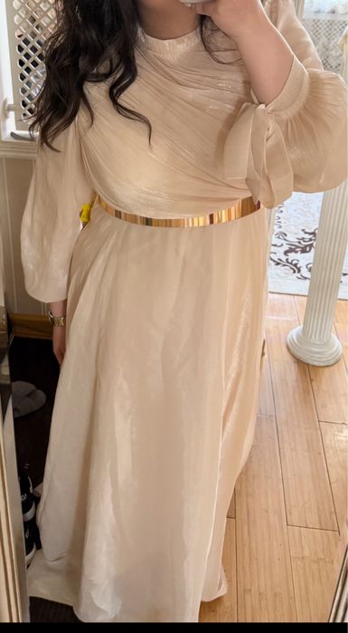 Элегантное платье