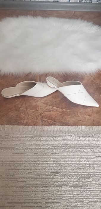 Продам босоножки  (мюлли)