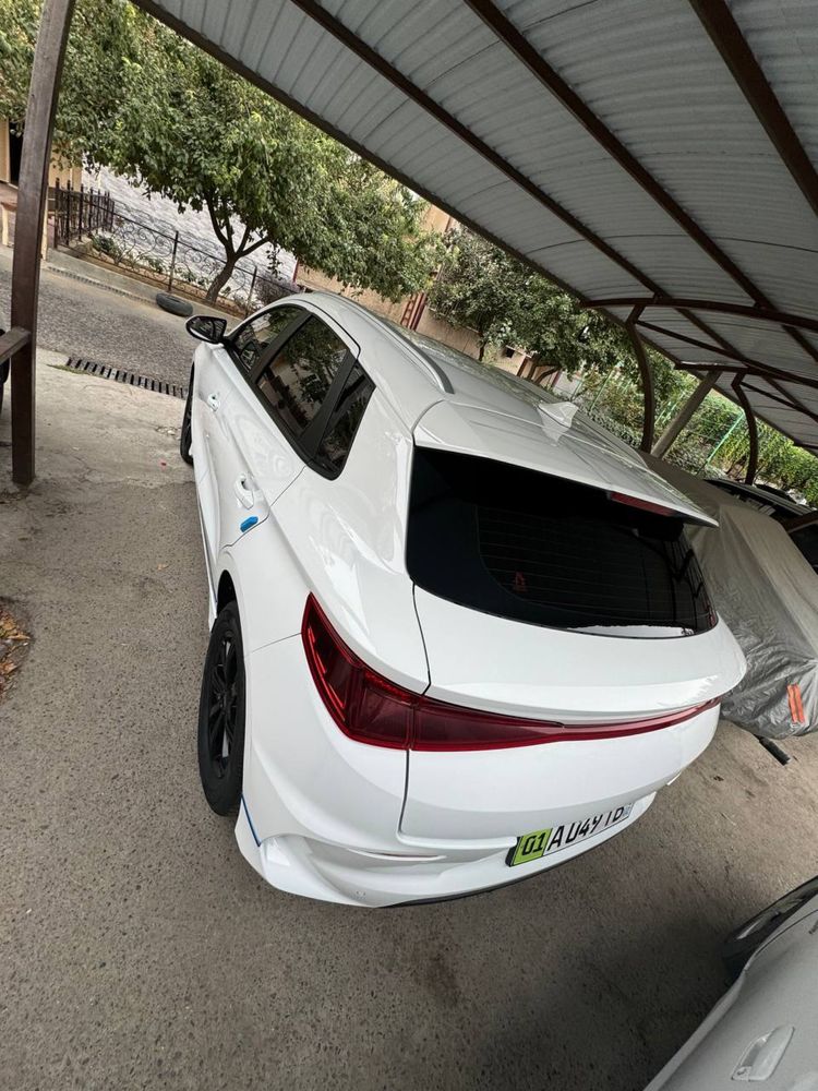 BYD E 2 sotiladi holati yahshi