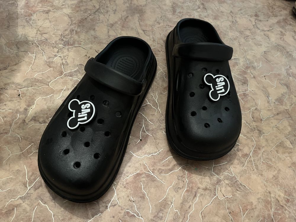 Crocs 40-41 размер черного цвета