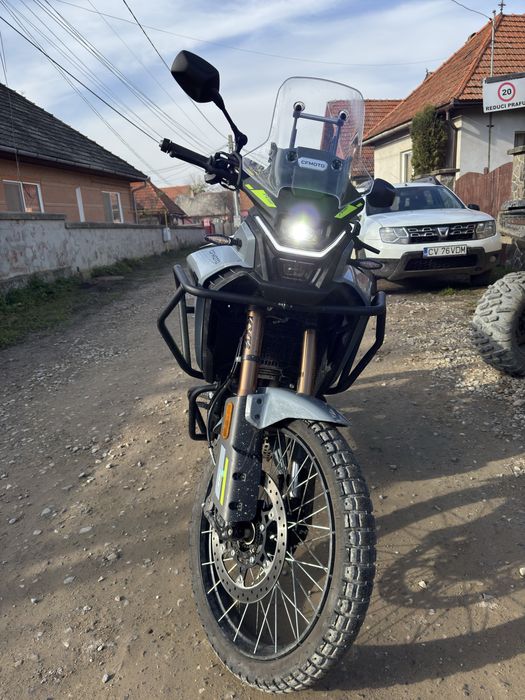 Cf moto 450 MT impecabil doar 230km!