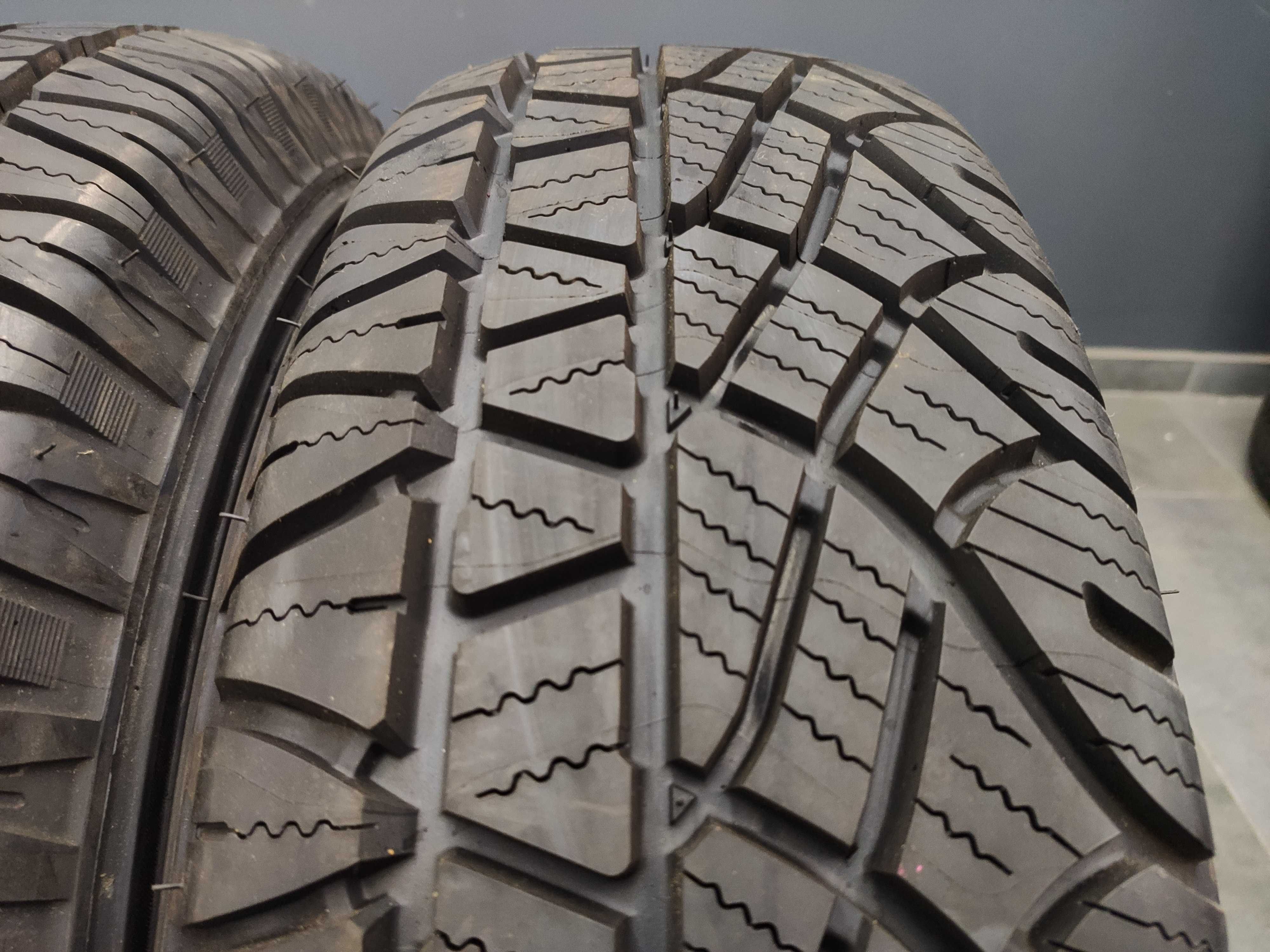 4бр Нови Всесезонни Гуми 215 70 16 - Michelin