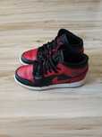 Оригинални кецове Nike Air Jordan 1 Mid Banned (GS)