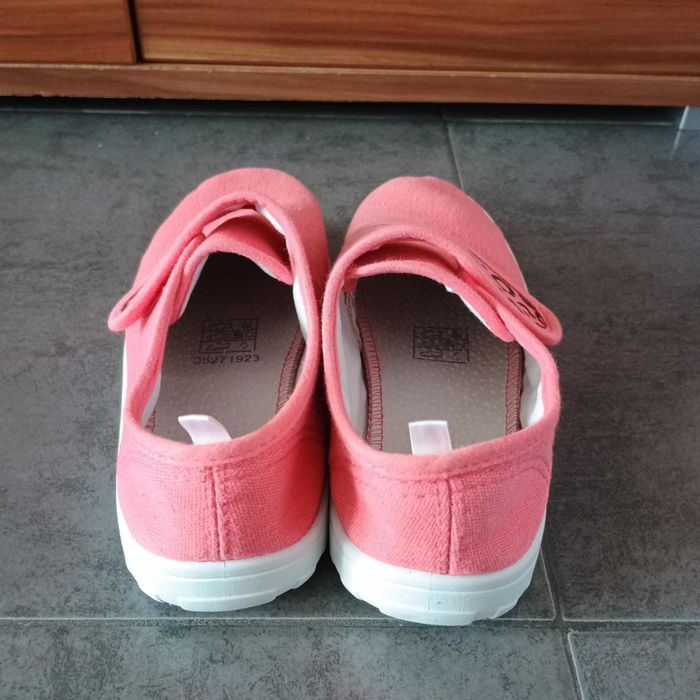 Пантофи 31 номер