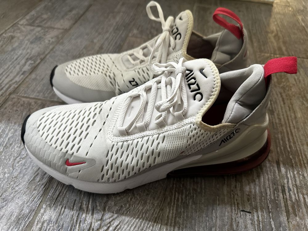 Nike Air Max 270