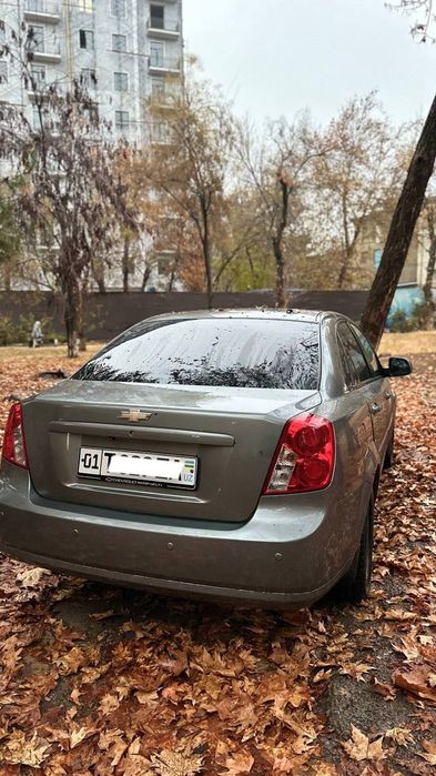 Автомобиль Gentra автомат