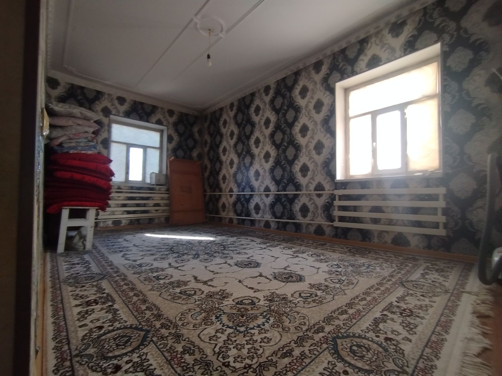 Уй сатылады 22 мкрда