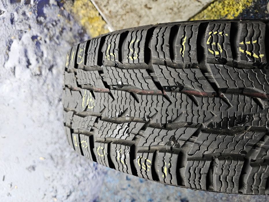 1x 215 65 15c m+s nokian