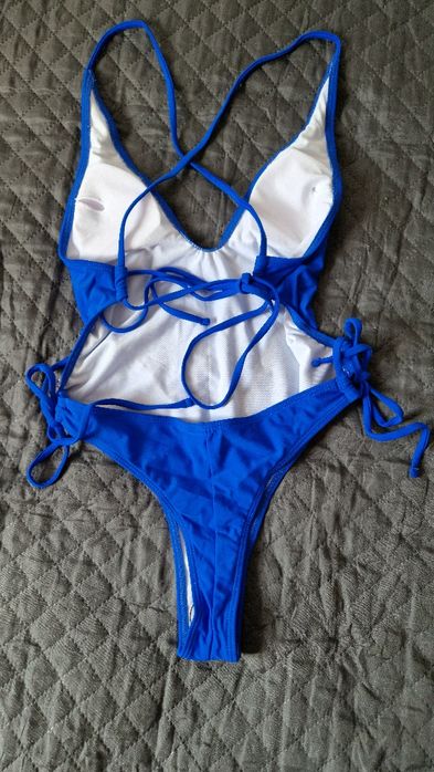 Vand 2 dres'uri de baie