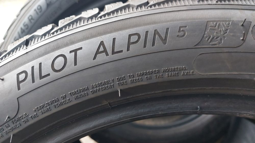 Зимни гуми 245/45/19 Michelin Pilot Alpin 5 4 броя