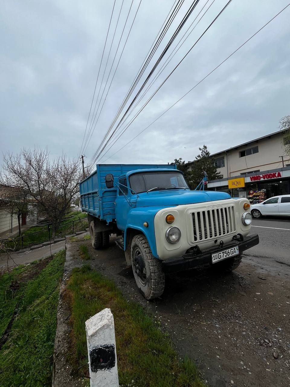 Sotiladi gaz-53 yili 78