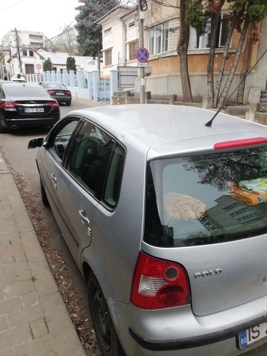 Vând Vw Polo 9n 2002 benzina