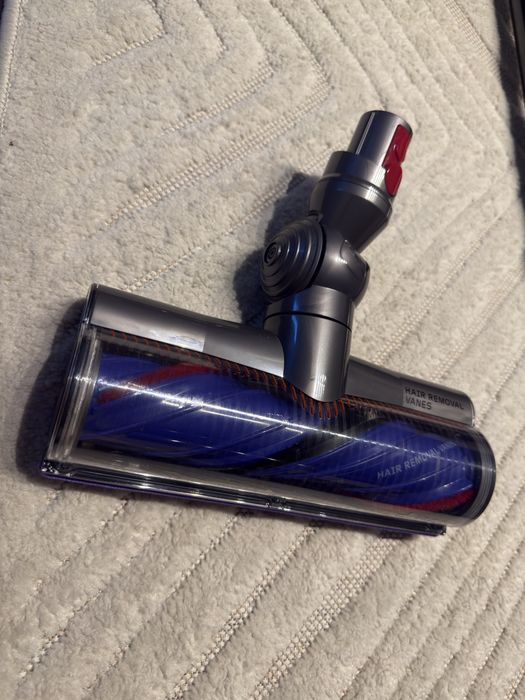 Aspirator Dyson v12 Detect Slim Absolute