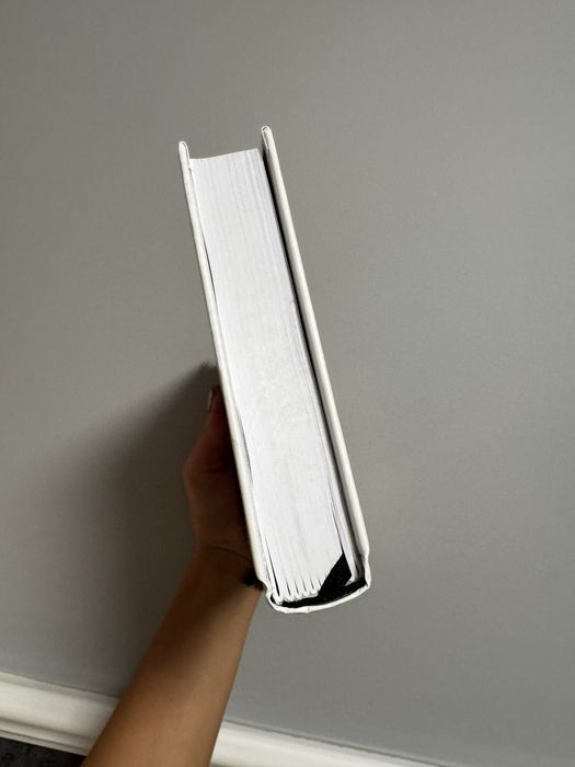 книга „Атомни навици“ като нова