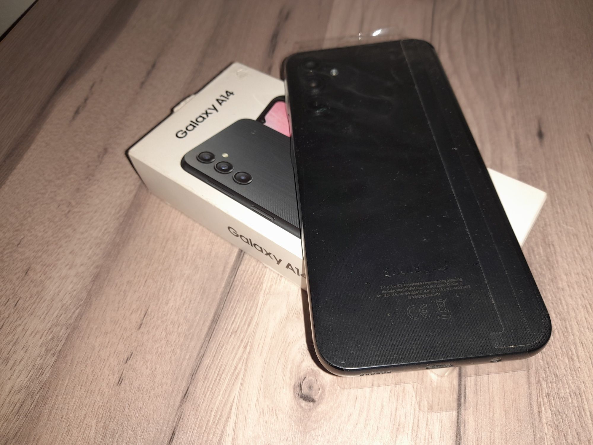 Srochno Samsung A14 satiladi.