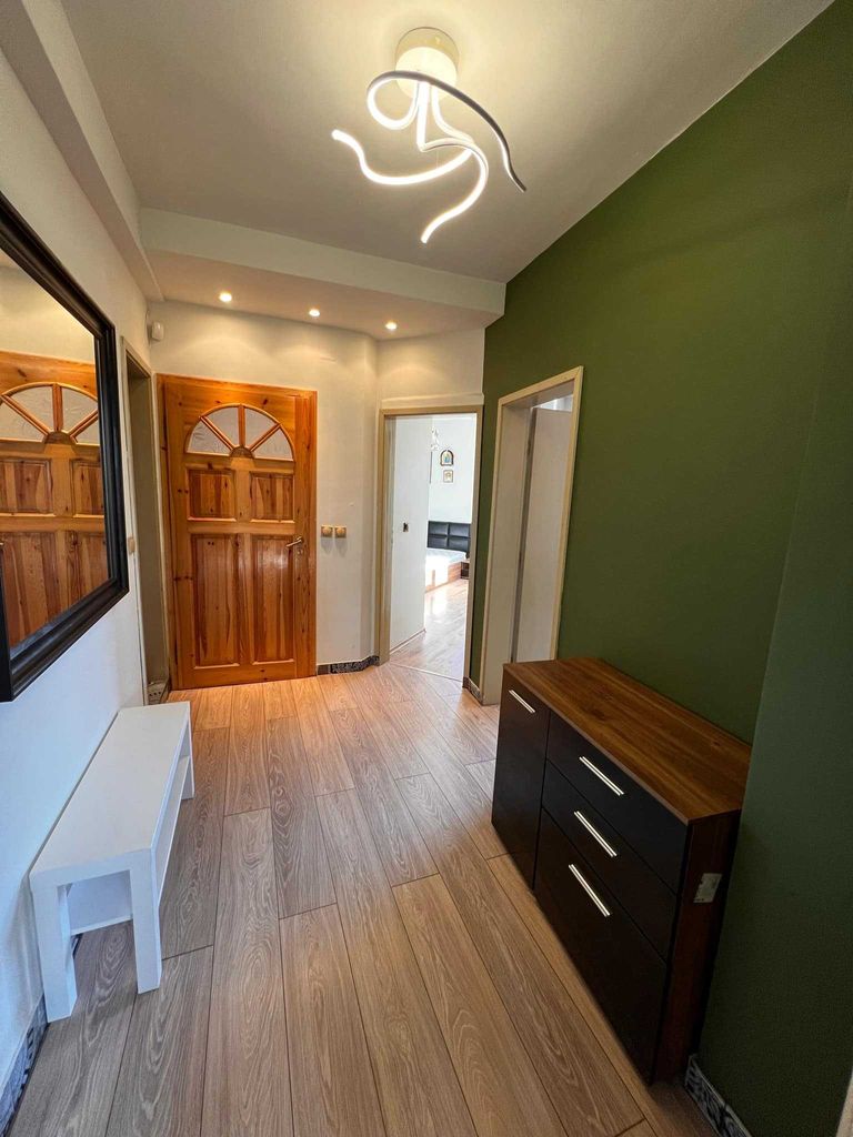 Дава се под наем Тристаен апартамент в София, Обеля - 105 кв.м за 600 € - Снимка #13