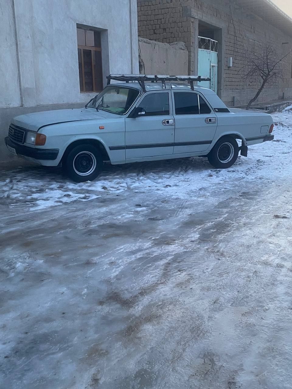 gaz2410 mashina e