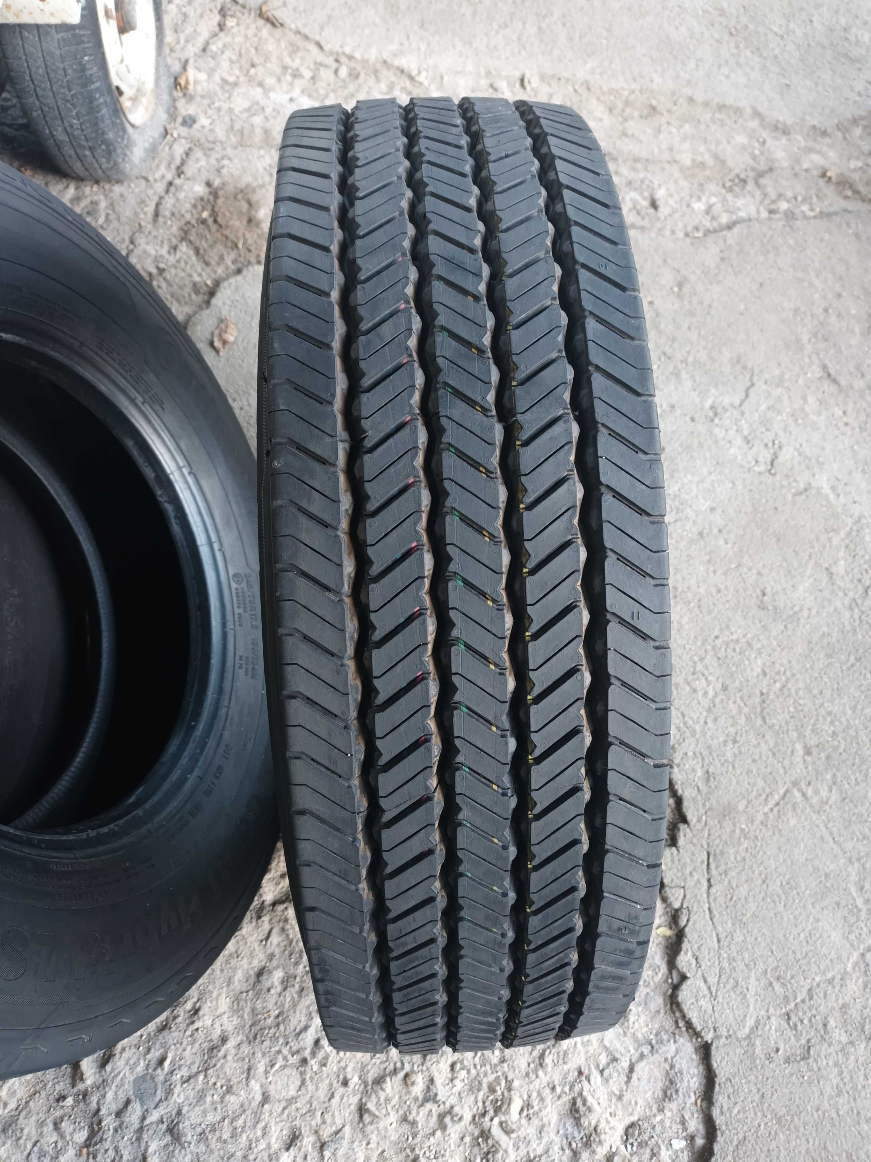 1 Нова гума 235/75 R17.5 Continental Scandinavia LS3 132/130M M+S 12PR