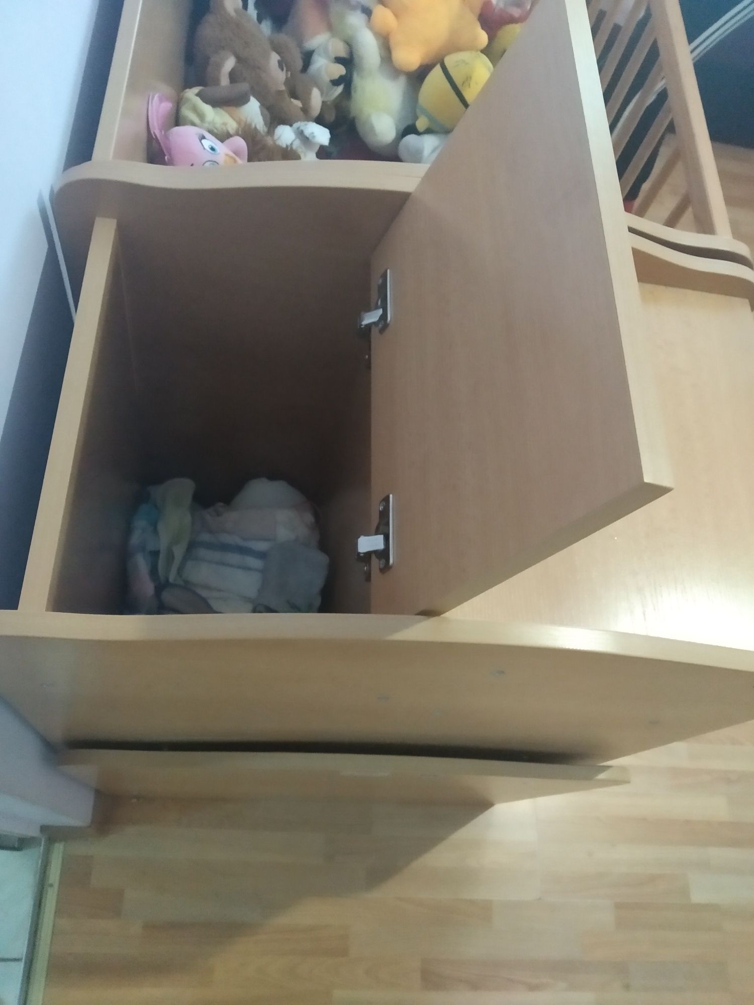 Детско легло с опция бюро