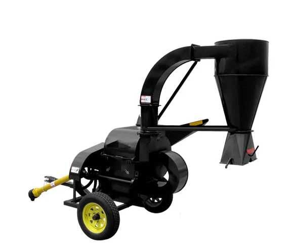 Tocator de furaje, moara la priza tractorului