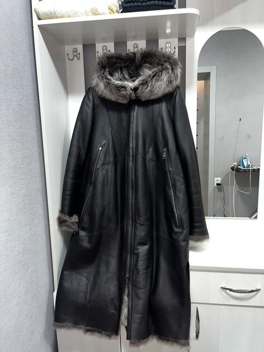 Продам дублёнку, натуральная кожа, мех Тоскана