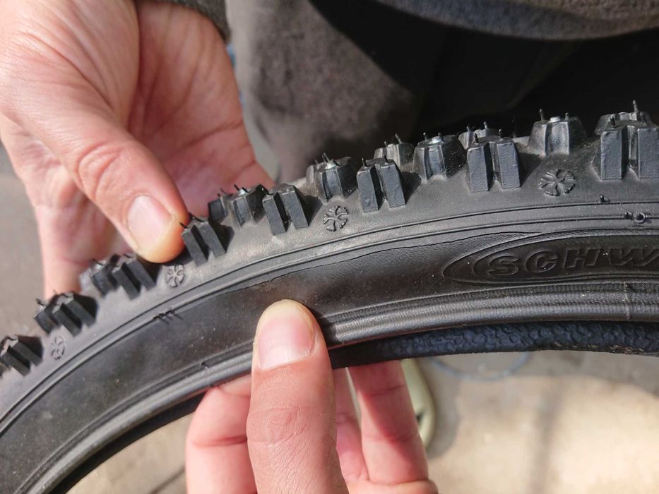 Зимни гуми за колело 26" Schwalbe Ice Spiker – с шипове