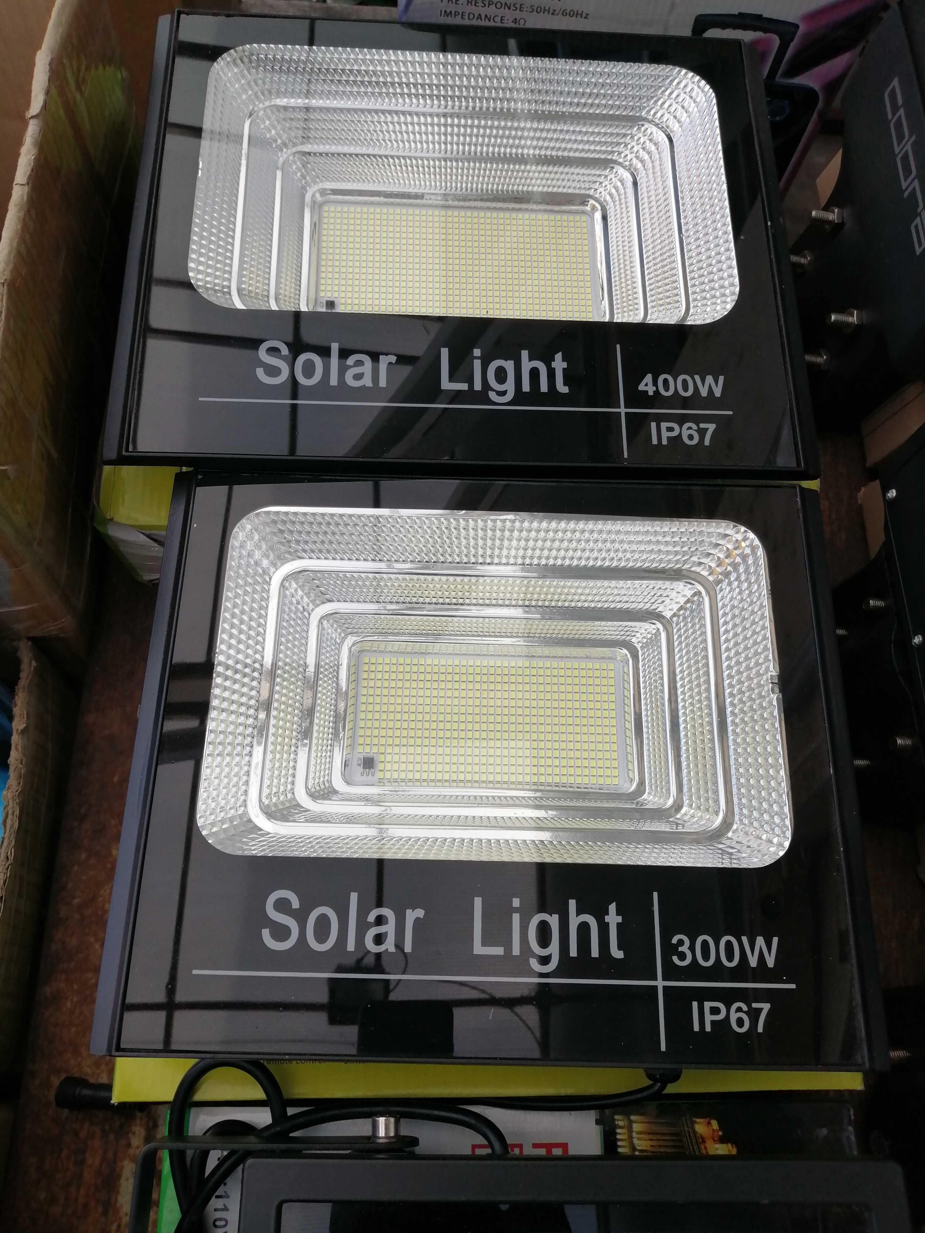 Соларен LED прожектор, панел, дистан външен монтаж 100W 200W 400W 600W