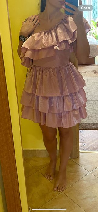 Розова рокля Юнона