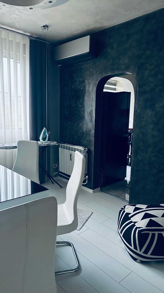 Дава се под наем Тристаен апартамент в Пловдив, Мараша - 110 кв.м за 800 € - Снимка #10