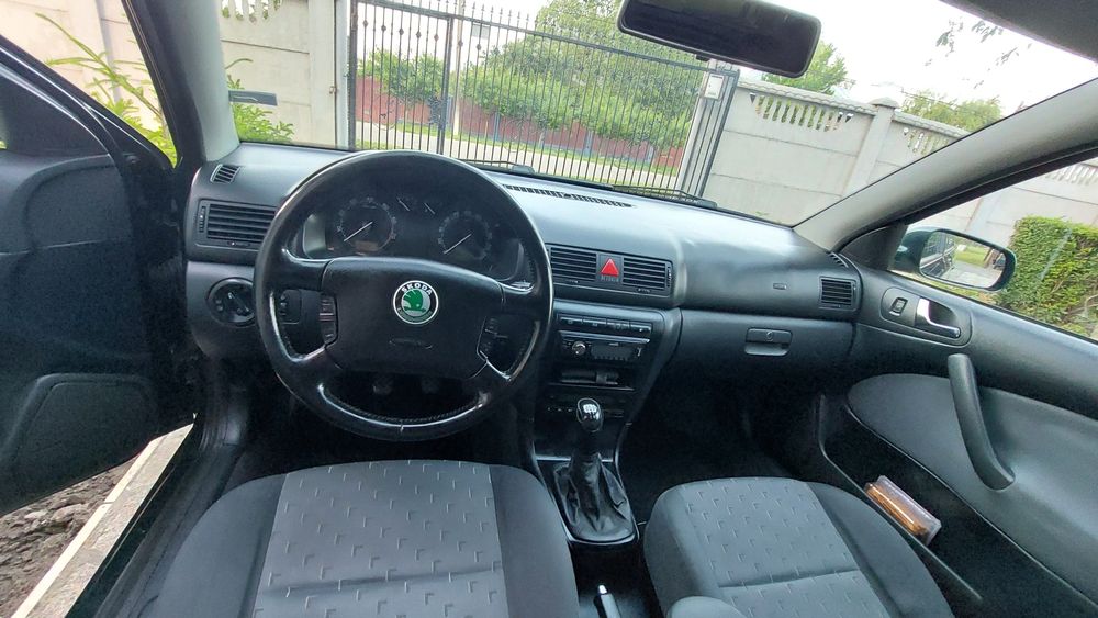 Skoda octavia 1.6 Benzina