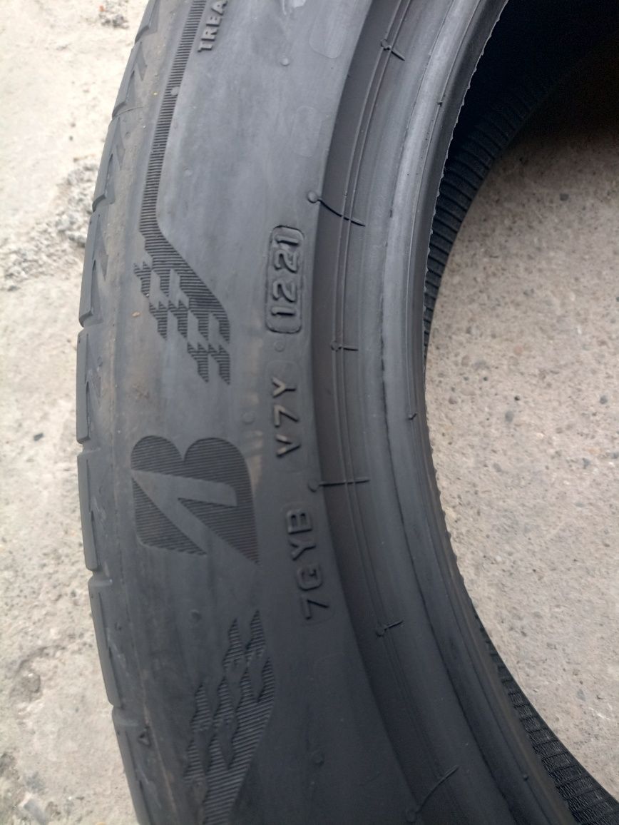 4 anvelope Bridgestone 235/50 R20 dot 1221