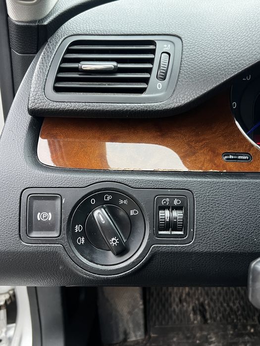 Volkswagen Passat B6