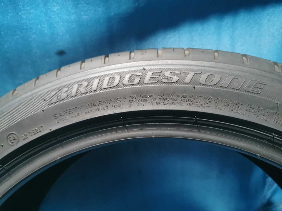 225 45 19 bridgestone runflat 4 buc