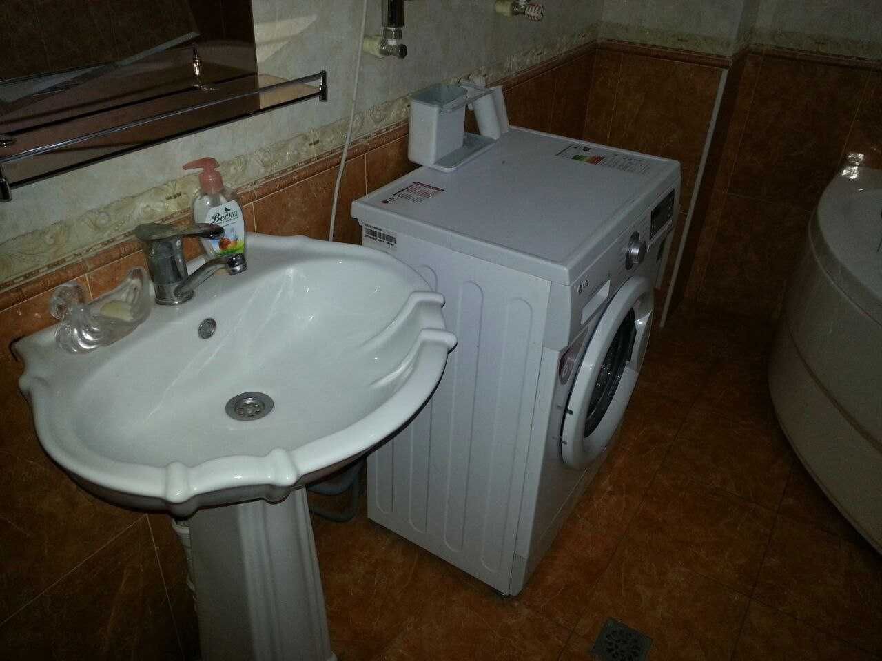 Дом под офис Центр Луначарского ул.Газалкент 5-комн 2-эт 150 м²