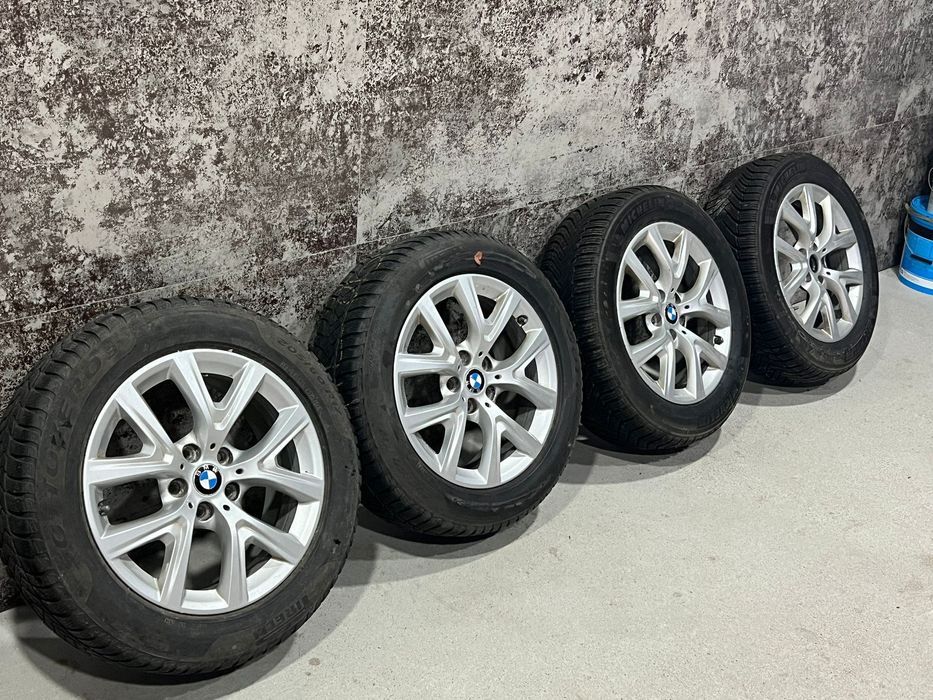 Vând jante cu anvelope de iarnă BMW 205/60R17