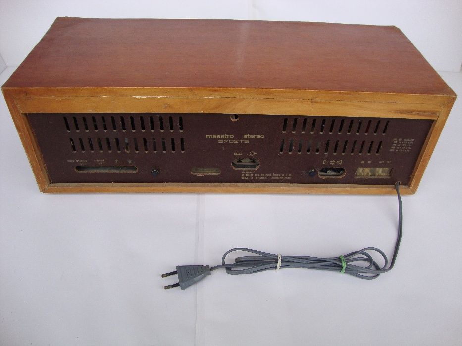 Radio / Receptor vintage, romanesc, Maestro Stereo 5702TS